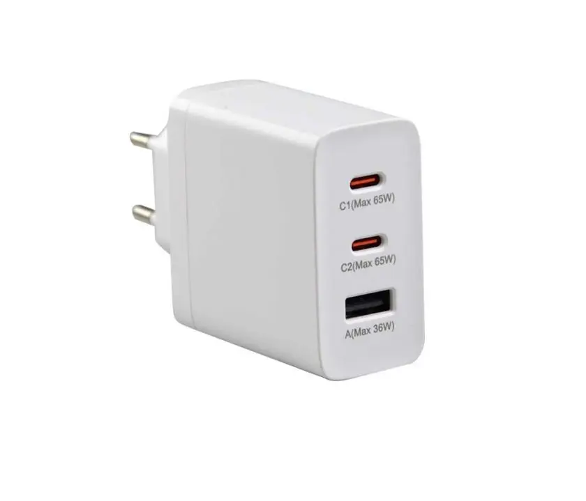 GRUNDIG USB-C 3-PORT CHARGER GAN 65W