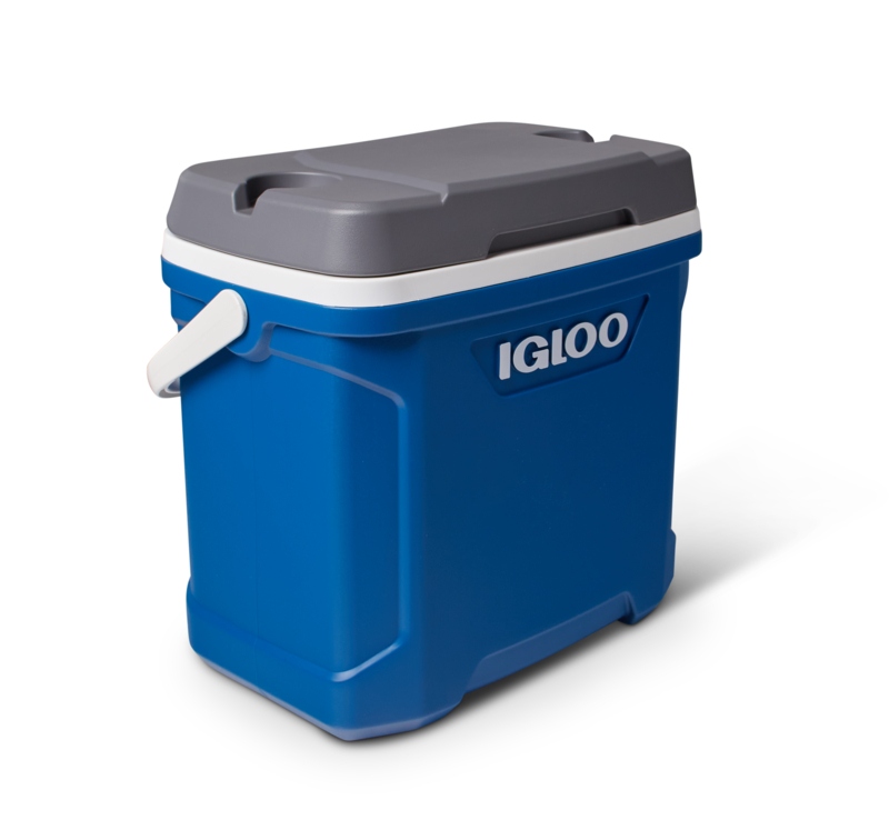 Igloo Latitude 30 Cooler 28L closed.jpg