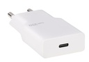 GRUNDIG USB-C Charger GaN 20W white.jpg