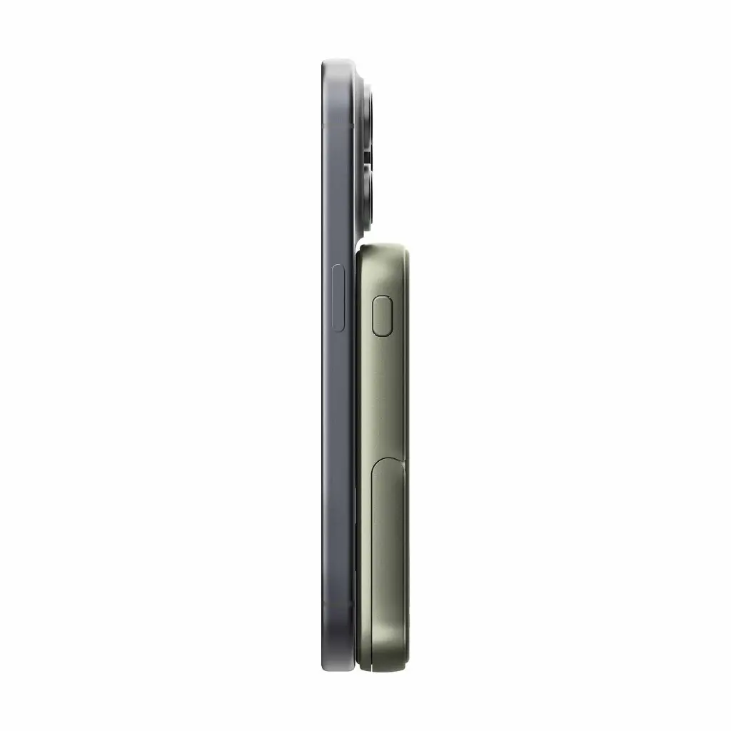 fresh_n_rebel_magnetic_wireless_powerbank_5000_mah_dried_green_attXiclDLgZwd74Qf.webp