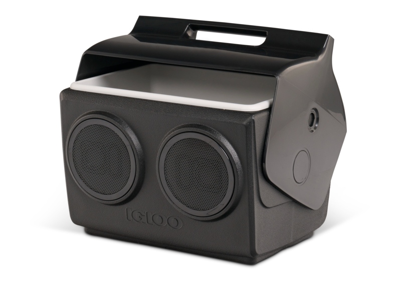 Igloo Kooltunes black half open.jpg